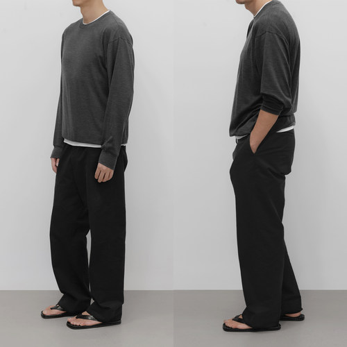 灰色细密宽松圆领羊毛衫