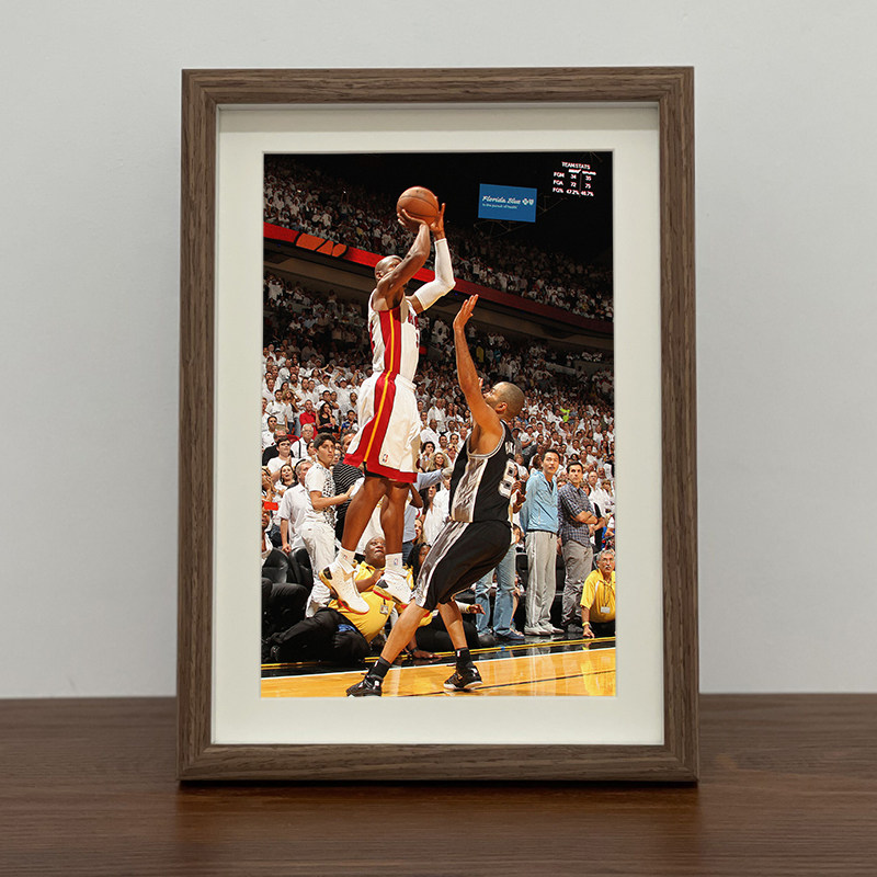 NBA球星雷阿伦经典绝杀纪念相框摆台装饰画海报照片挂墙生日礼物,运动/瑜伽/健身/球迷用品,篮球球迷用品,淘宝优惠券,粉丝福利购,淘宝优惠卷
