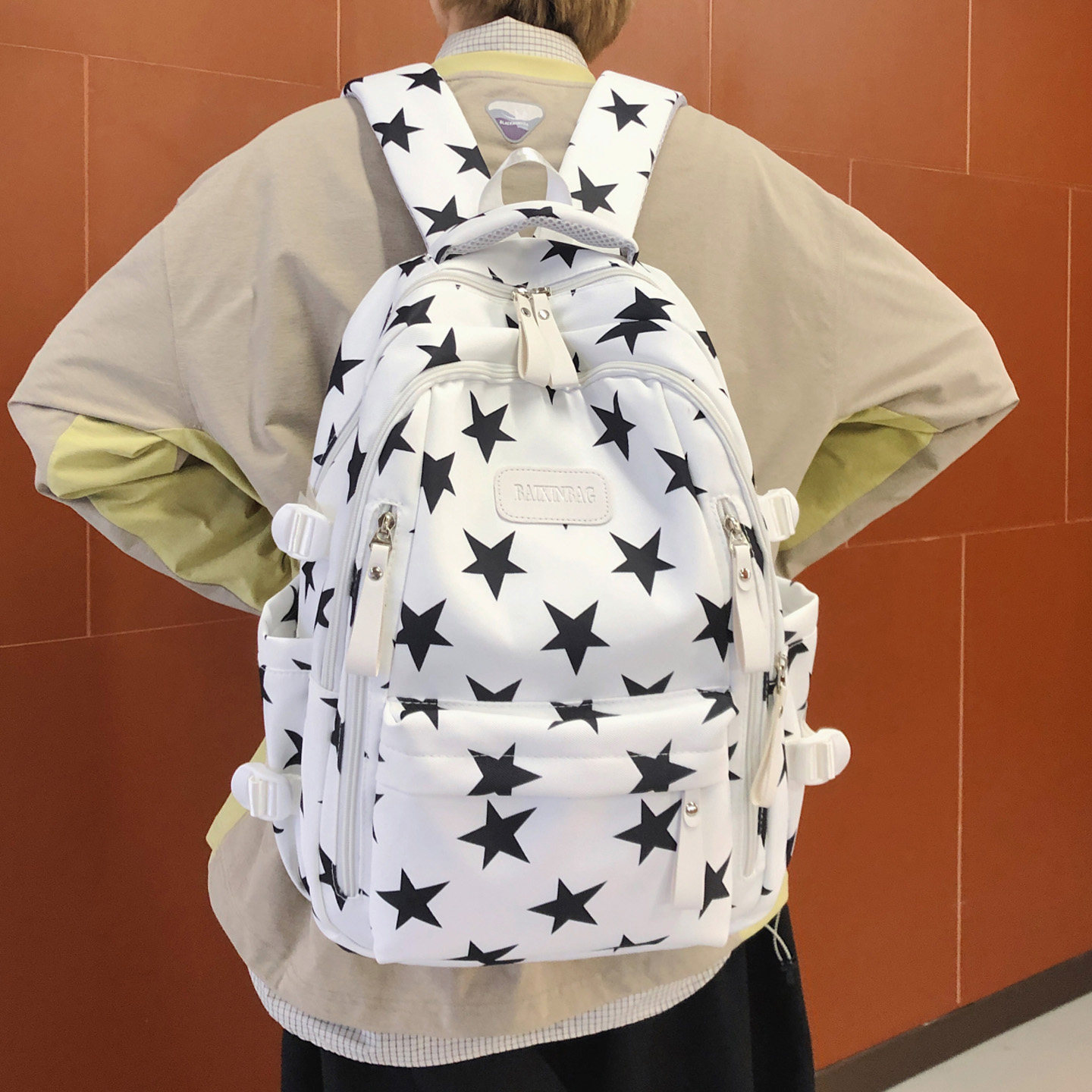 高颜值星星双肩包女学生初中高中男生小众大容量轻便书包通勤背包,箱包皮具/热销女包/男包,双肩背包,淘宝优惠券,粉丝福利购,淘宝优惠卷