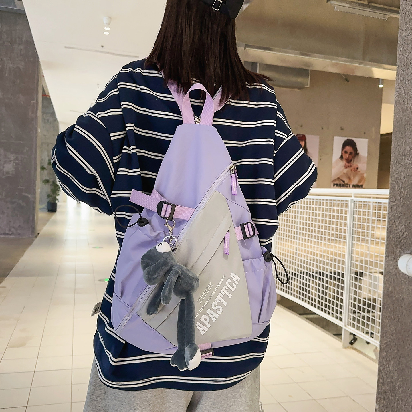 机能风双肩包男女大学生上课背包多功能骑行斜背包死飞包胸包潮