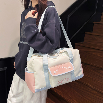 干湿分离撞色休闲斜挎行李收纳袋