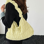 韩系包包女款 时髦小众褶皱饺子包女抽绳斜挎包软糯腋下单肩云朵包