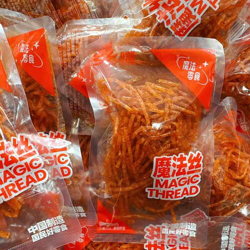 湖南特产乡乡嘴魔法丝小包装网红休闲小吃8090后怀旧麻辣条零食
