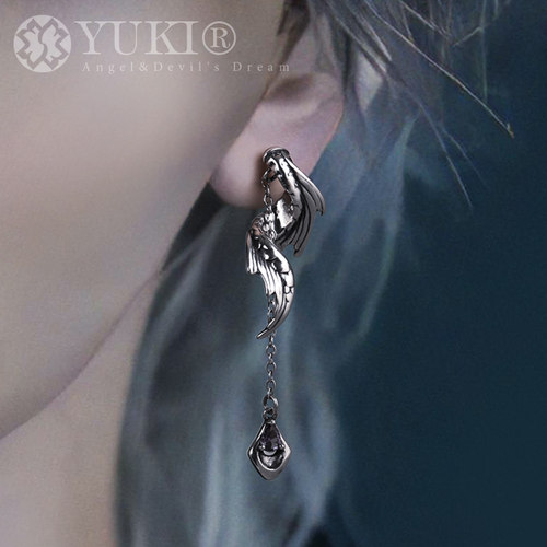YUKI男女气质复古国潮游龙银耳钉