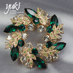 Broche femme YUKI en cristal autrichien - Ref 1172078 Image 4