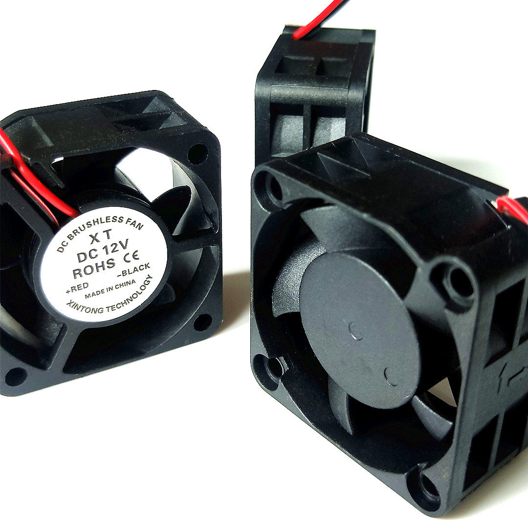 直流无刷散热风机风扇DC12V伏逆变器高速风扇4020 4*4*2cm厘米