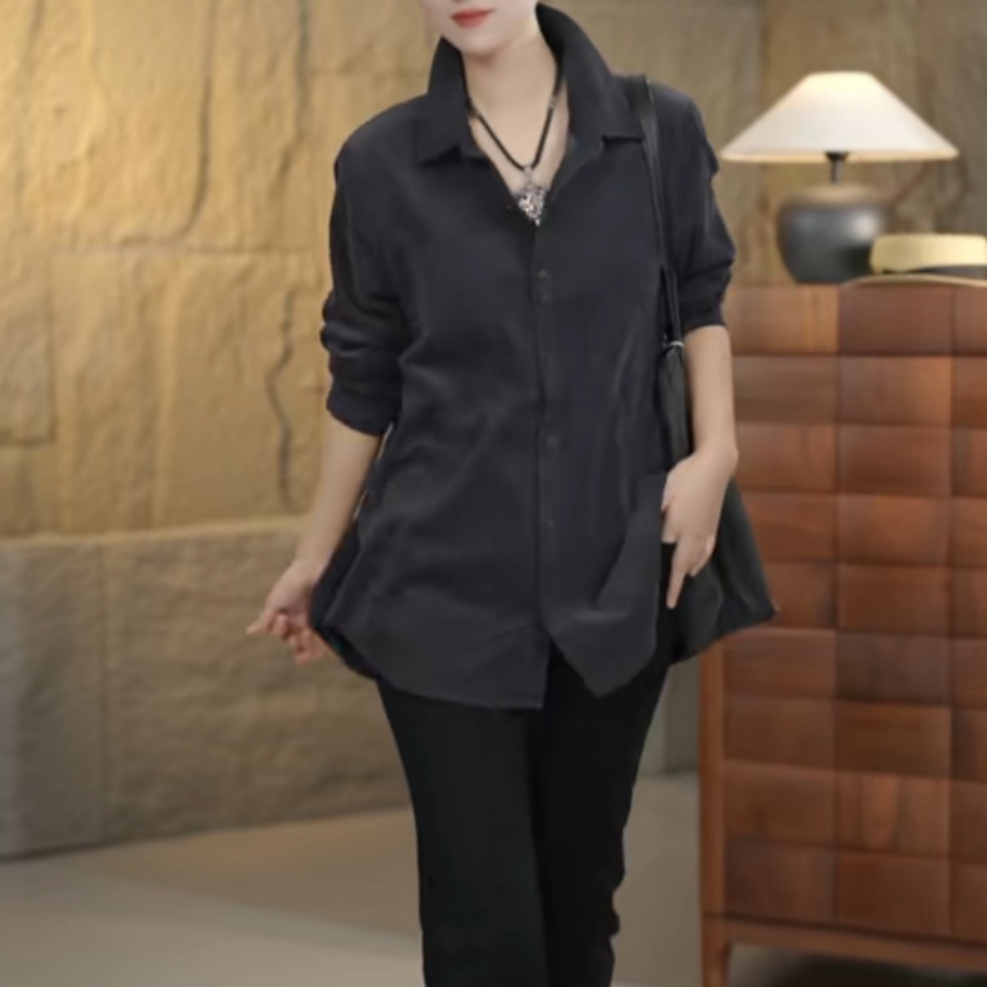 黑色加厚大码显瘦通勤衬衫