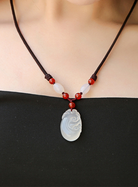 白玛瑙如意项链女短款文艺范大气