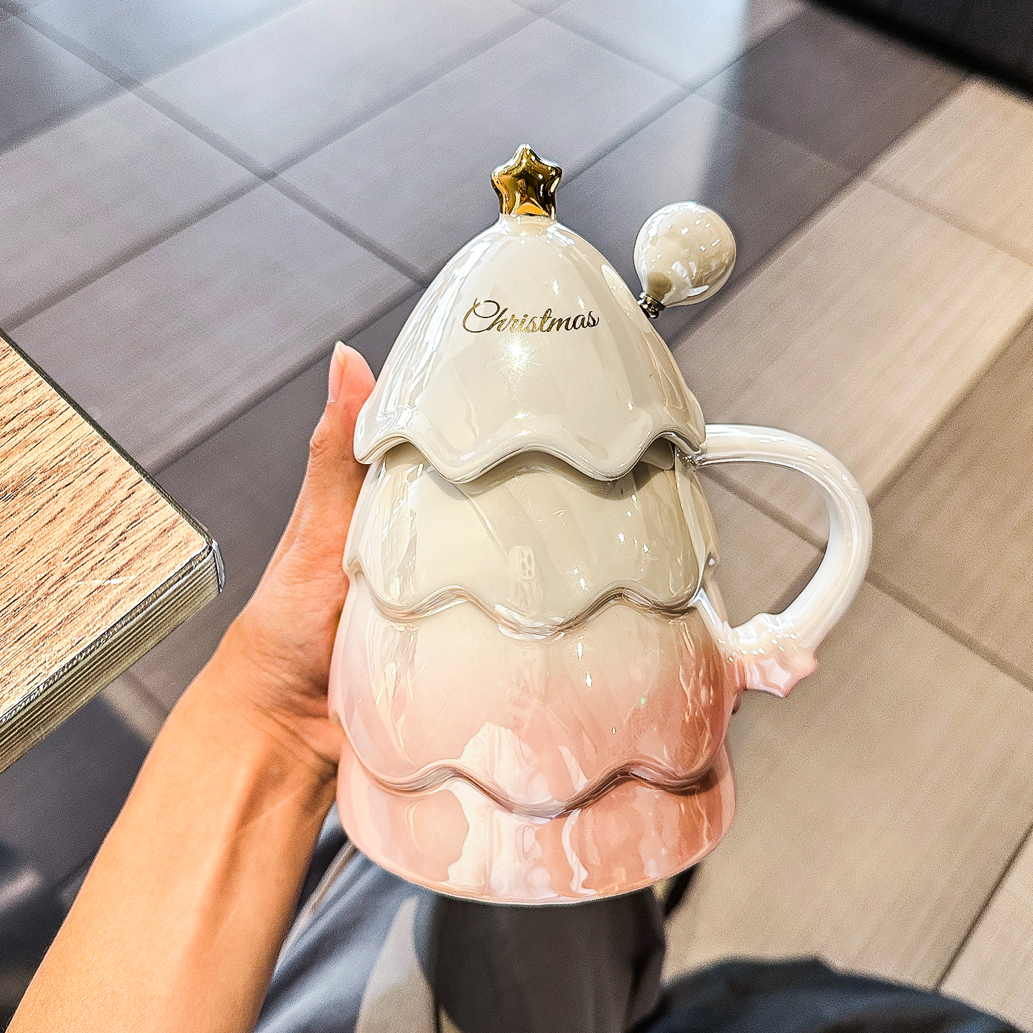 送女生圣诞水杯高级感渐变色陶瓷杯子带盖送闺蜜圣诞节礼物马克杯