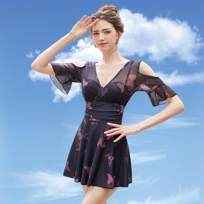 正品维多利亚泳衣女2026夏连体保守微胖遮肚显瘦游泳馆泡温泉泳装