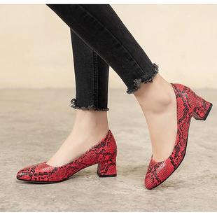女2020春季 中跟女鞋 新款 时尚 欧美性感蛇纹圆头浅口高跟鞋 粗跟单鞋