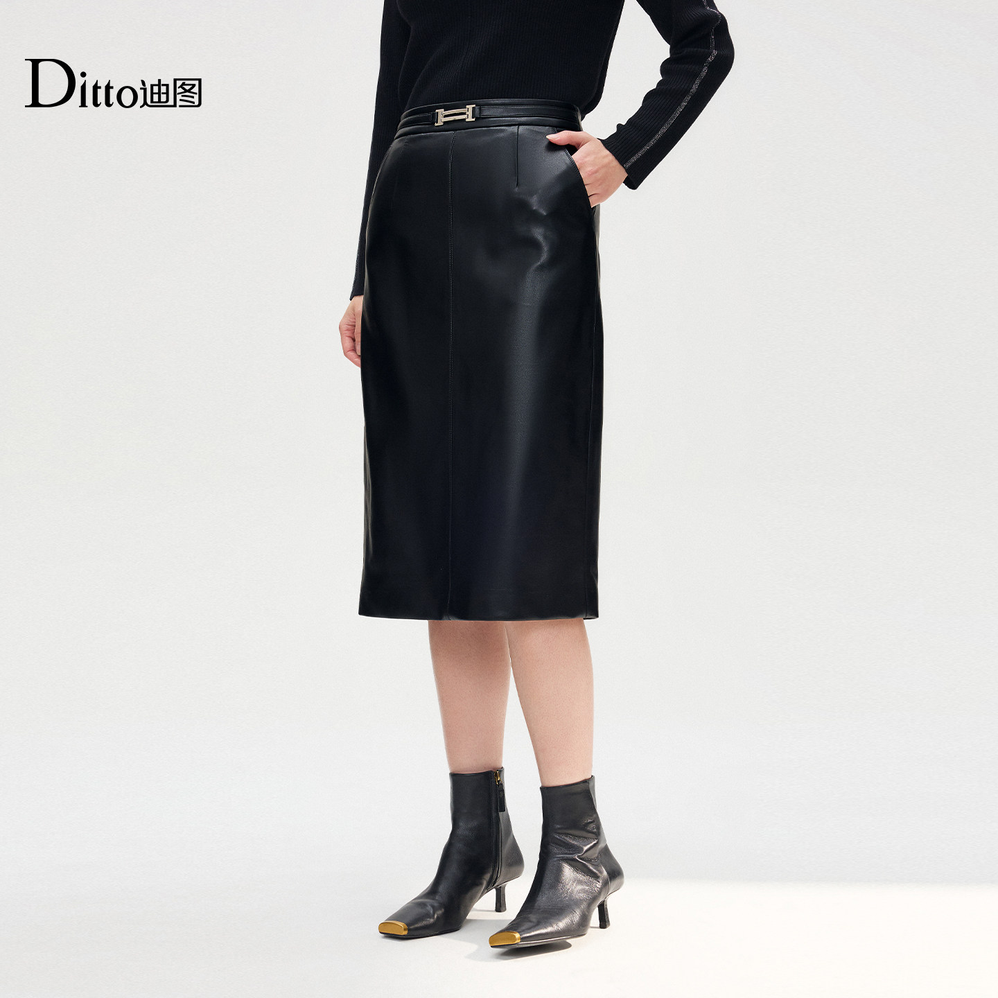 迪图高级感气质真皮感开叉皮裙