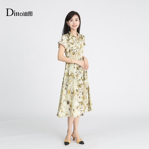 迪图V领碎花收腰显瘦连衣裙