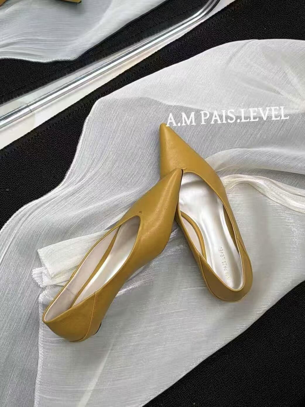 2026新春夏尖头细跟浅口通勤高跟鞋女鞋女时尚尖头坡跟低跟单鞋仙