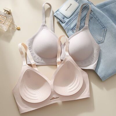 一片式无痕内衣女大胸显小薄款