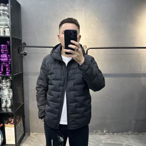 轻薄羽绒服内胆男冬季新款潮牌户外休闲运动连帽纯色短款夹克外套