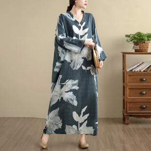 捡漏折扣新款 花色度假风旅游V领复古长裙遮肉棉麻连衣裙子九分袖