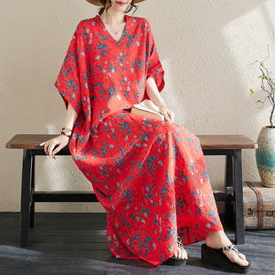 夏季花色度假风旅游V领复古长裙遮肉棉麻连衣裙子红色藏肉薄款