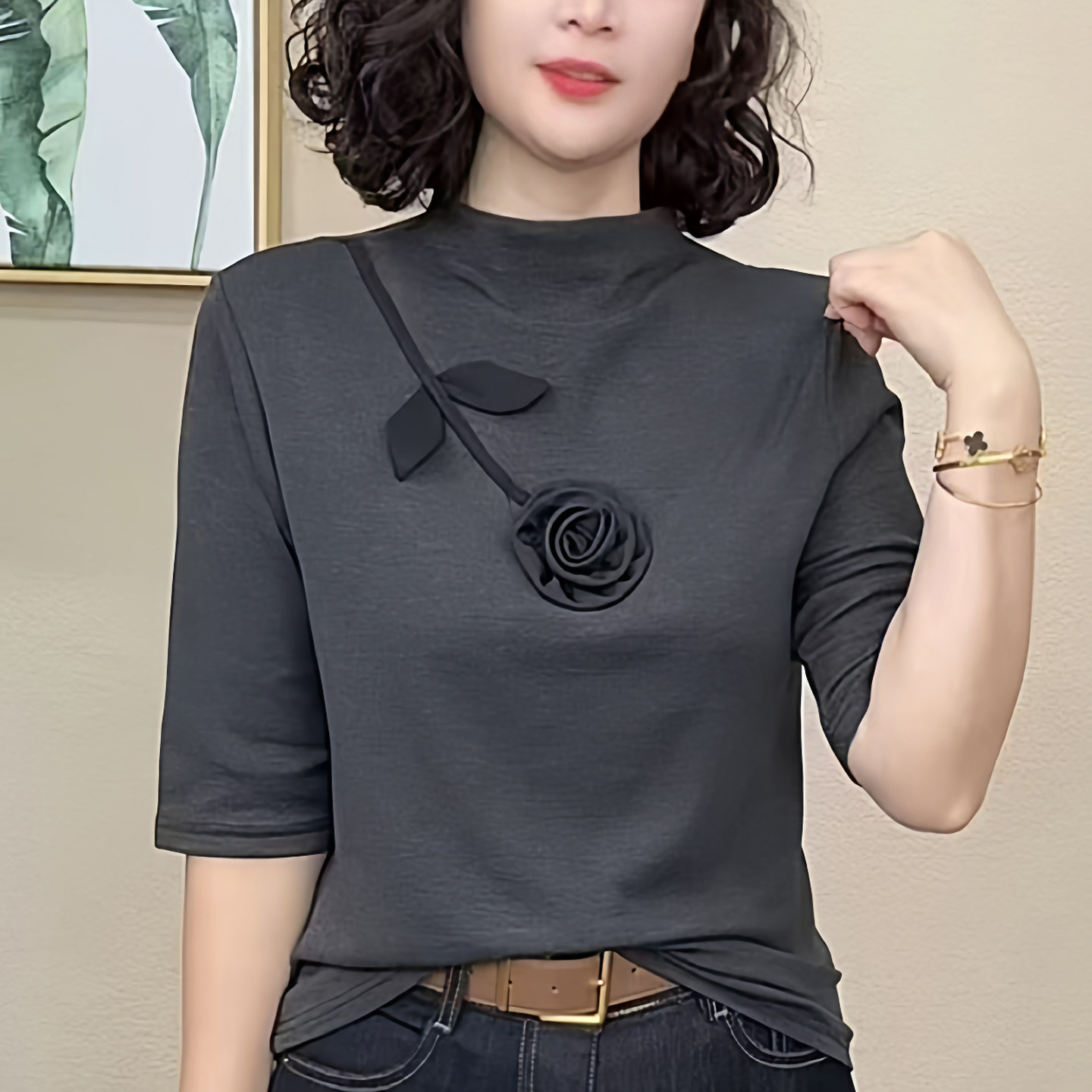 妈妈装秋半高领立体花朵中袖小衫