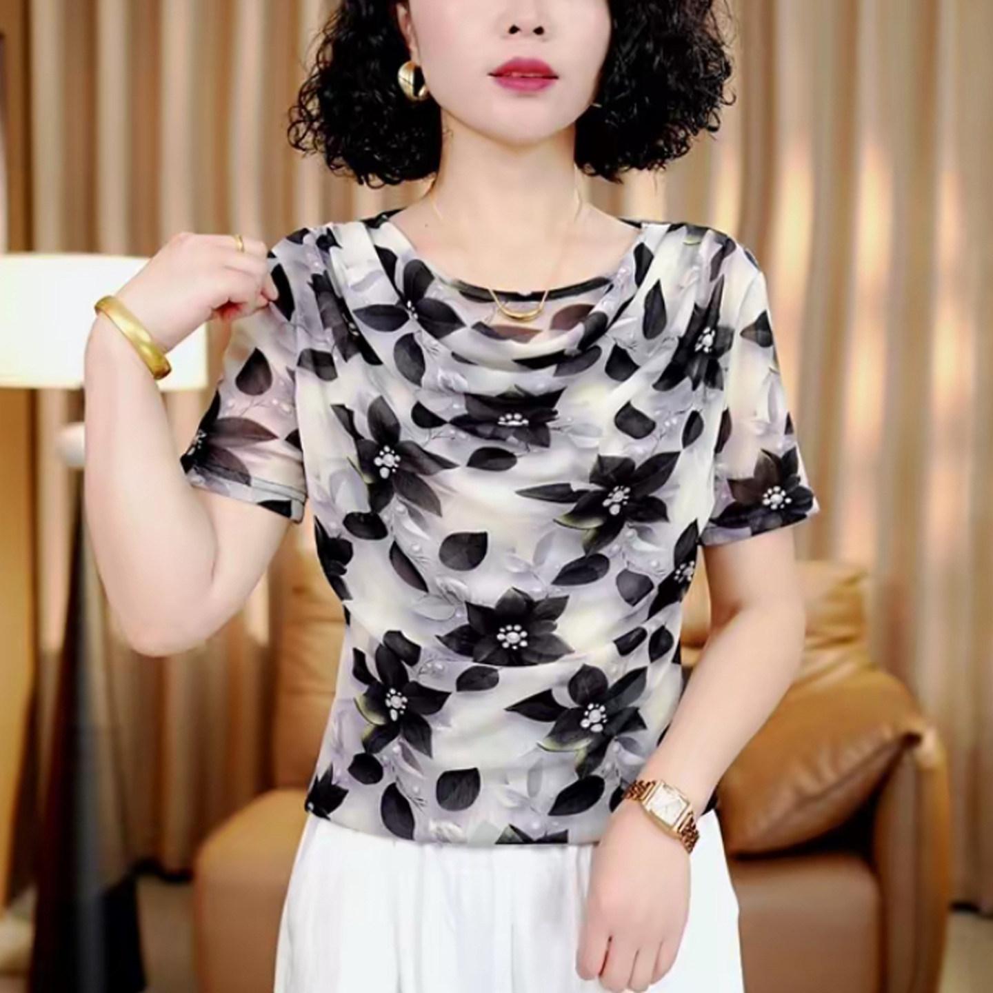 妈妈装夏网纱堆堆领印花短袖小衫