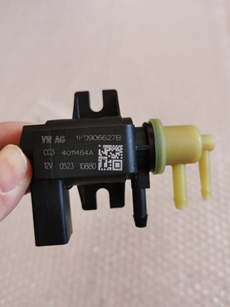 适配迈腾CC途观奥迪A4Q7保时捷涡轮增压真空电磁阀涡轮增压阀原厂