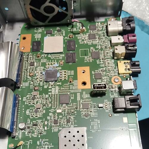 一张两颗16GB颗粒打整板打包380元--议价商品