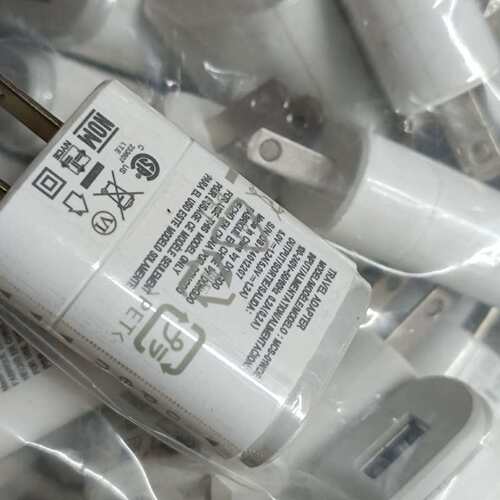 LG充电头 5V1.2A /5V1.8A 原装散新 未使用过--议价商品