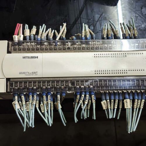 三菱PLC FX2N-80MT-001 有三个打包1000--议价商品