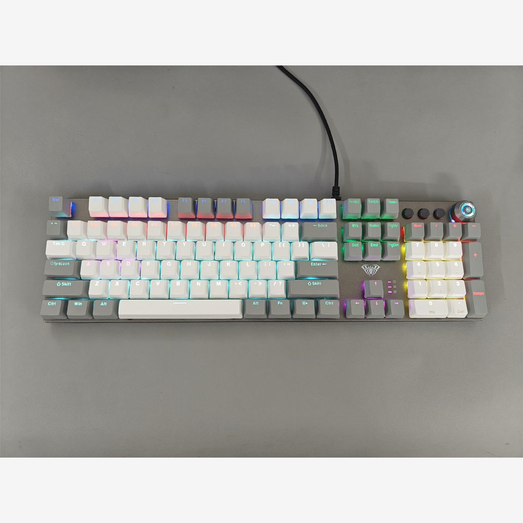 包邮！狼蛛T500 机械键盘 104键 有线 青轴  黑轴-议价商品