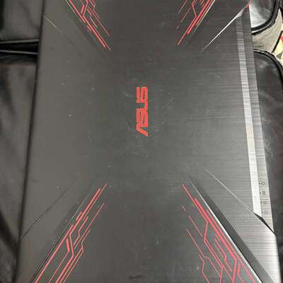 华硕飞行堡垒FX80G游戏本整机 主板i5-8300H，GT--议价商品