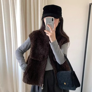 小个子韩系羊羔毛百搭显瘦皮毛一体马甲外套 拉链时尚 2025新款 无袖