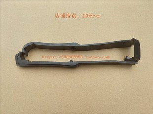 适用于新大洲本田暴锋眼CB190R链条滑块175-9链条胶垫 后平叉胶垫
