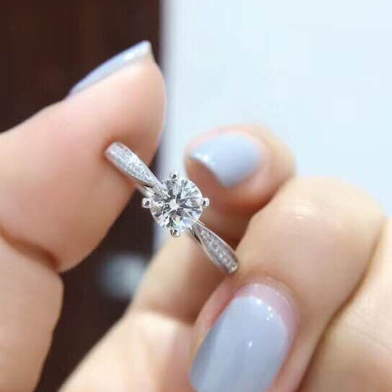 18K金30分克拉求婚订婚经典六爪