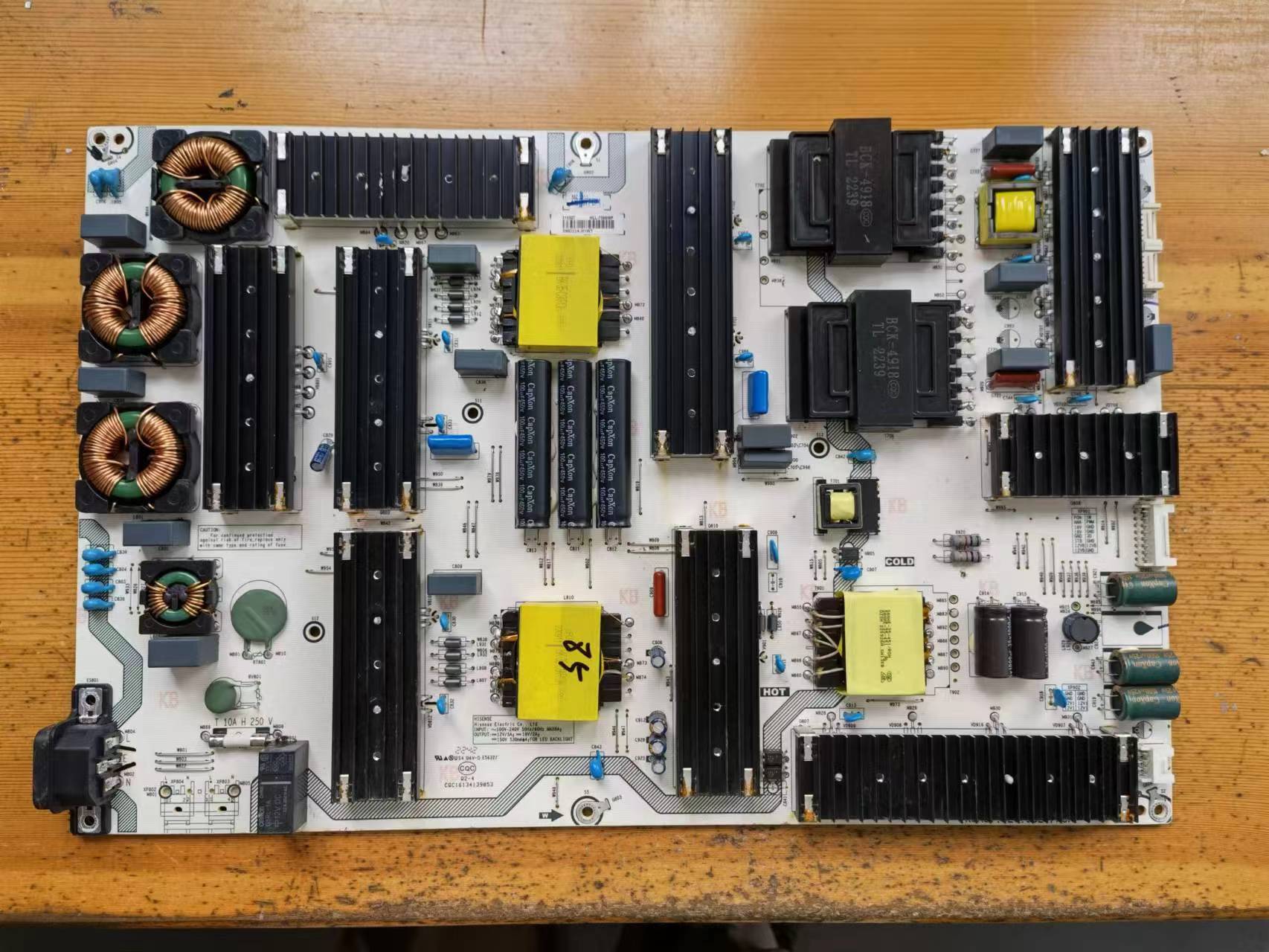 海信85E7F/85V1F-S电源板