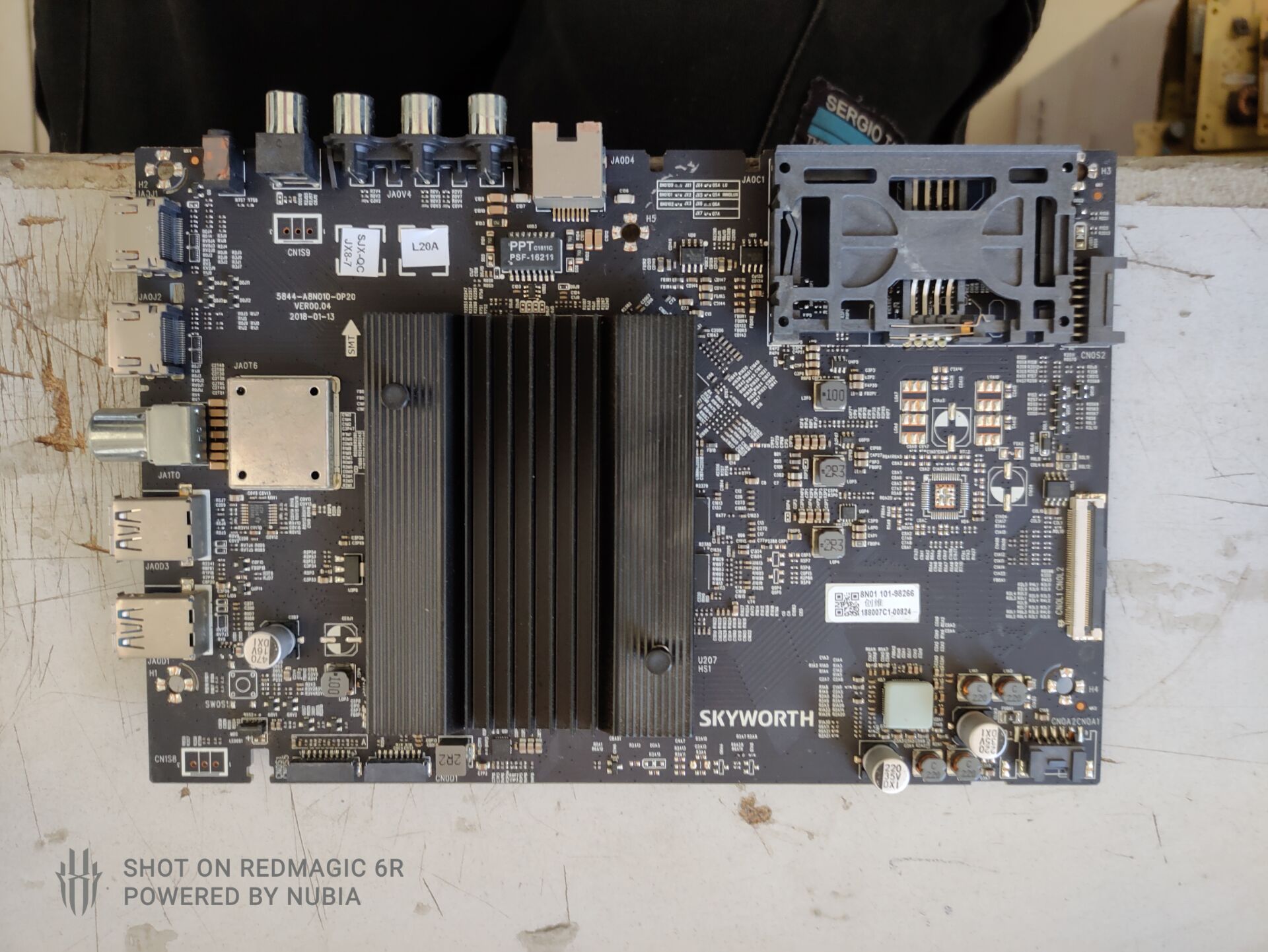 创维55Q6A主板5844-A8N010-0P20