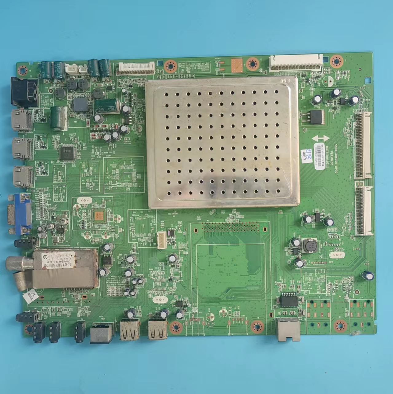 原装创维46E65SG主板实物图