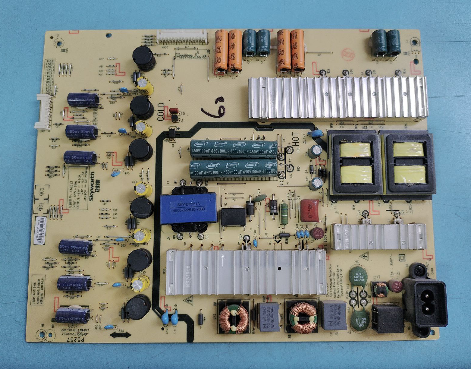 原装创维60F660V8E电源板