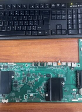 原装海信 LED65XT810X3DU主板RSAG7.820.6014 屏LTA650FW01啊