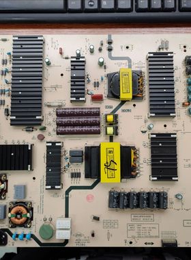 原装创维75G6B液晶电视75寸电源板 5835-L8F810-W020