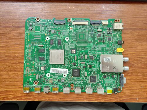 三星UA55/46D6400UJ主板实物图