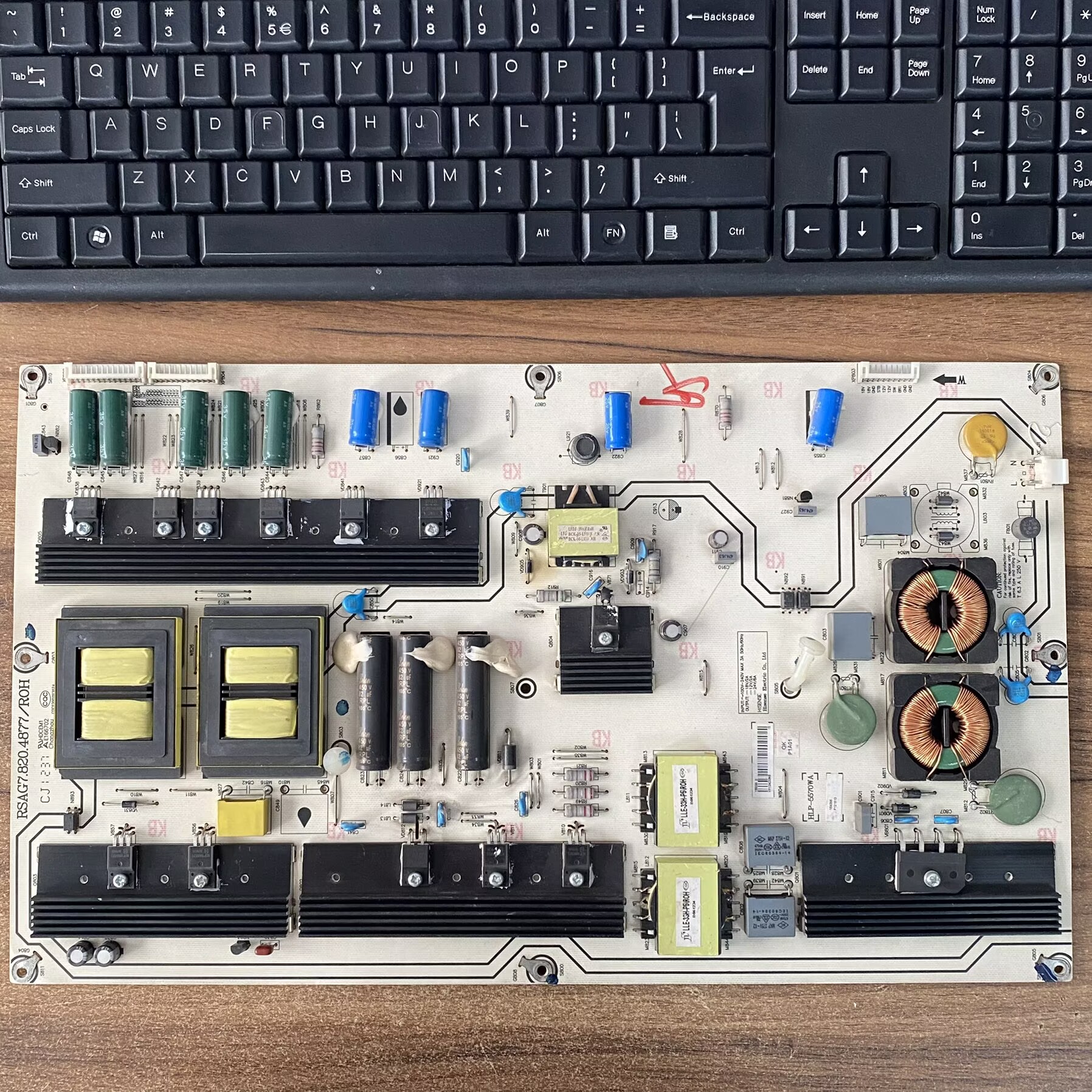 海信LED65K680X3DULED65K560