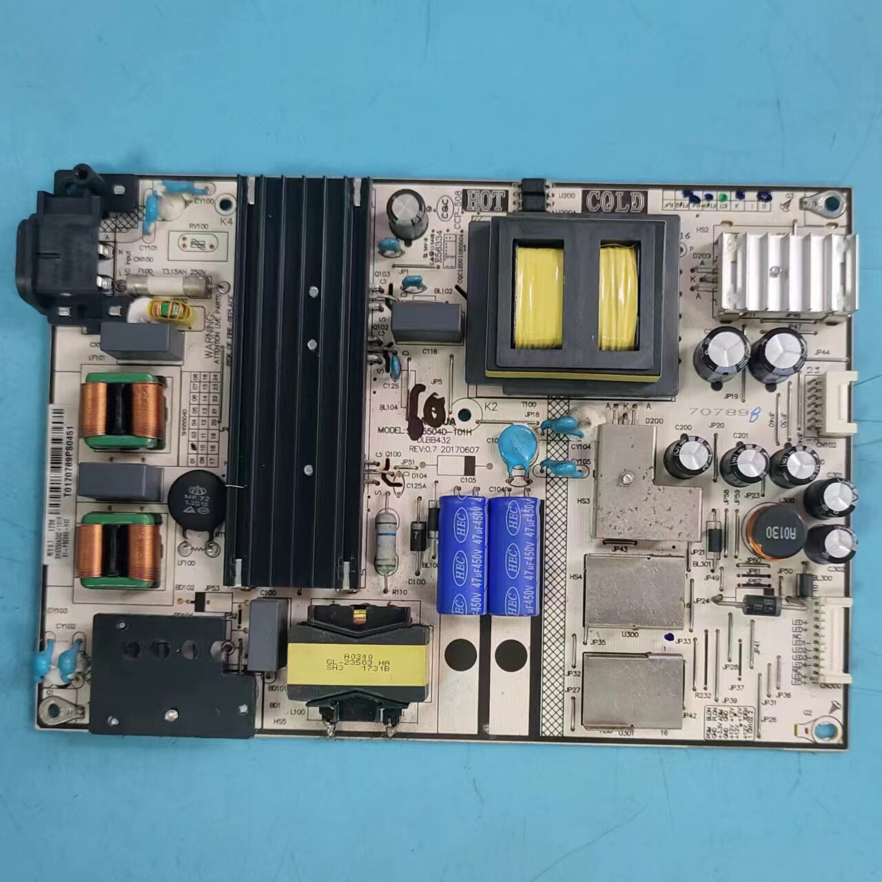 原装TCLL60P2-UD电源板