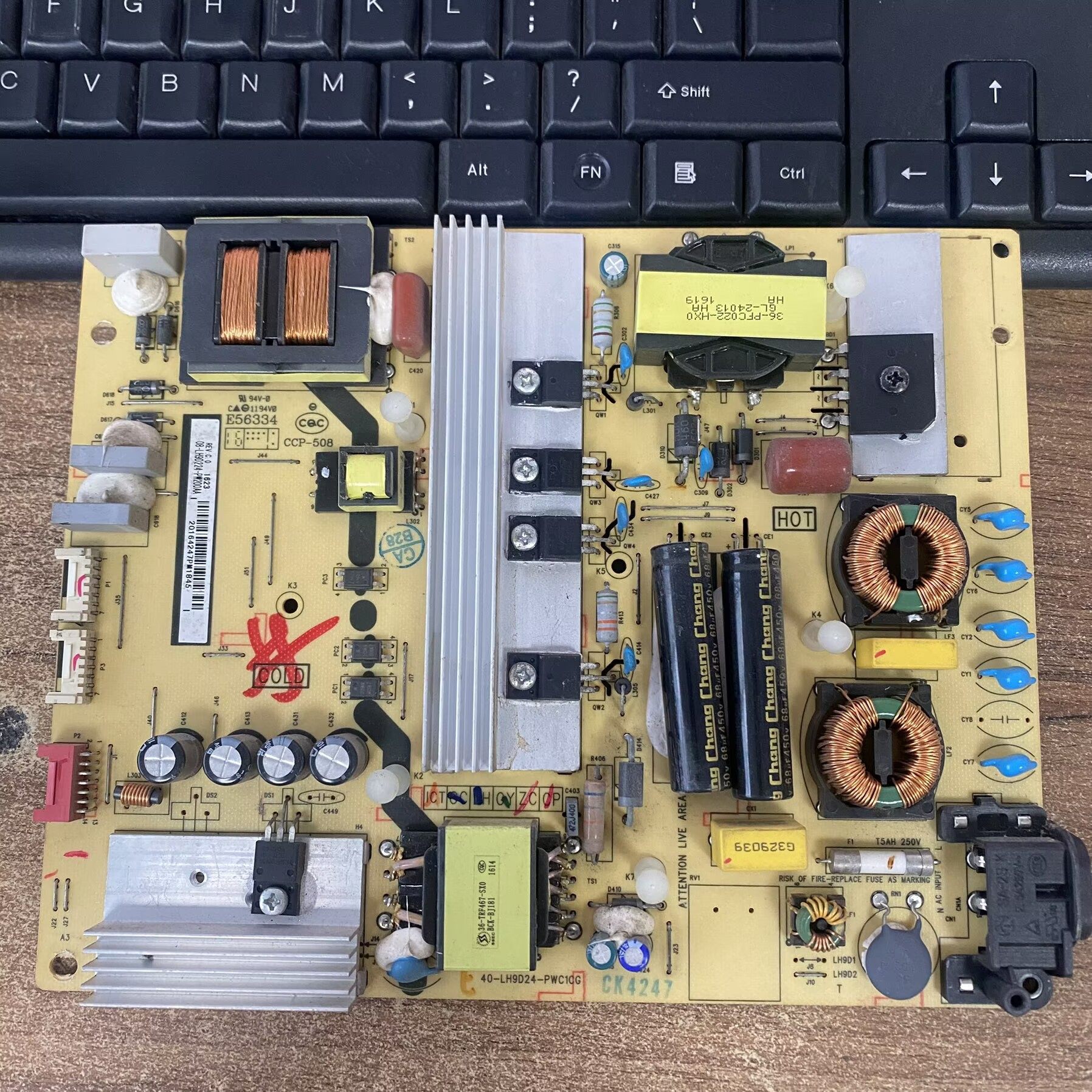 TCLL55C1-UDG55C255C1电视电