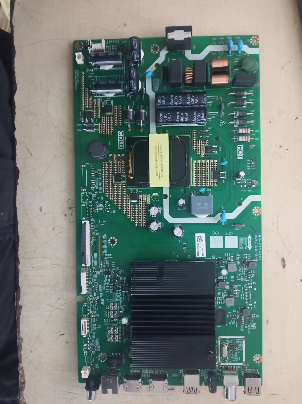 5800-A7S770-2P30RDL550WY