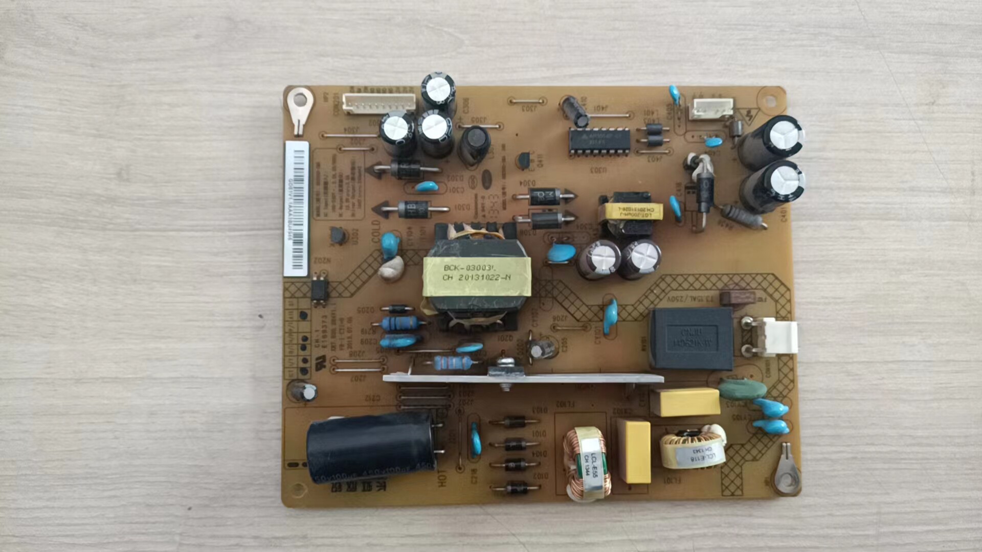 HSS30D-2MAXR7.820.284V1.1