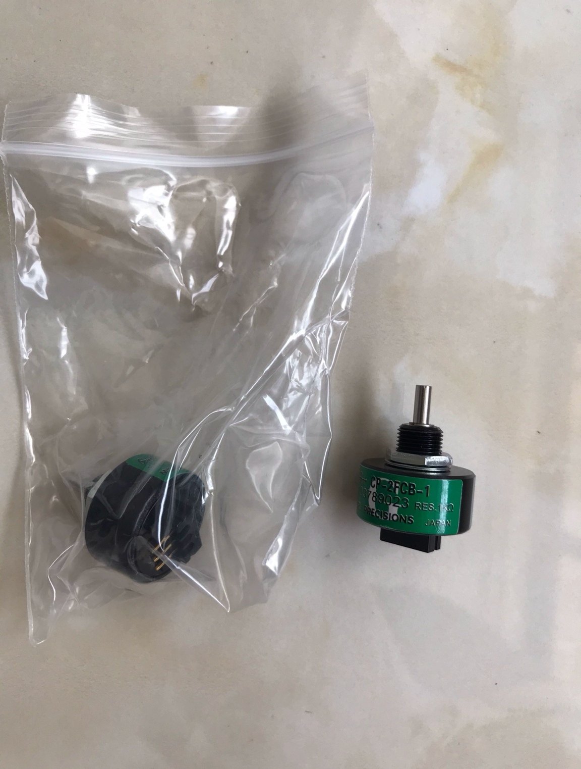 议价！精密电位器MIDORI PRECESION ，CP-2FCB-1，1K ohm