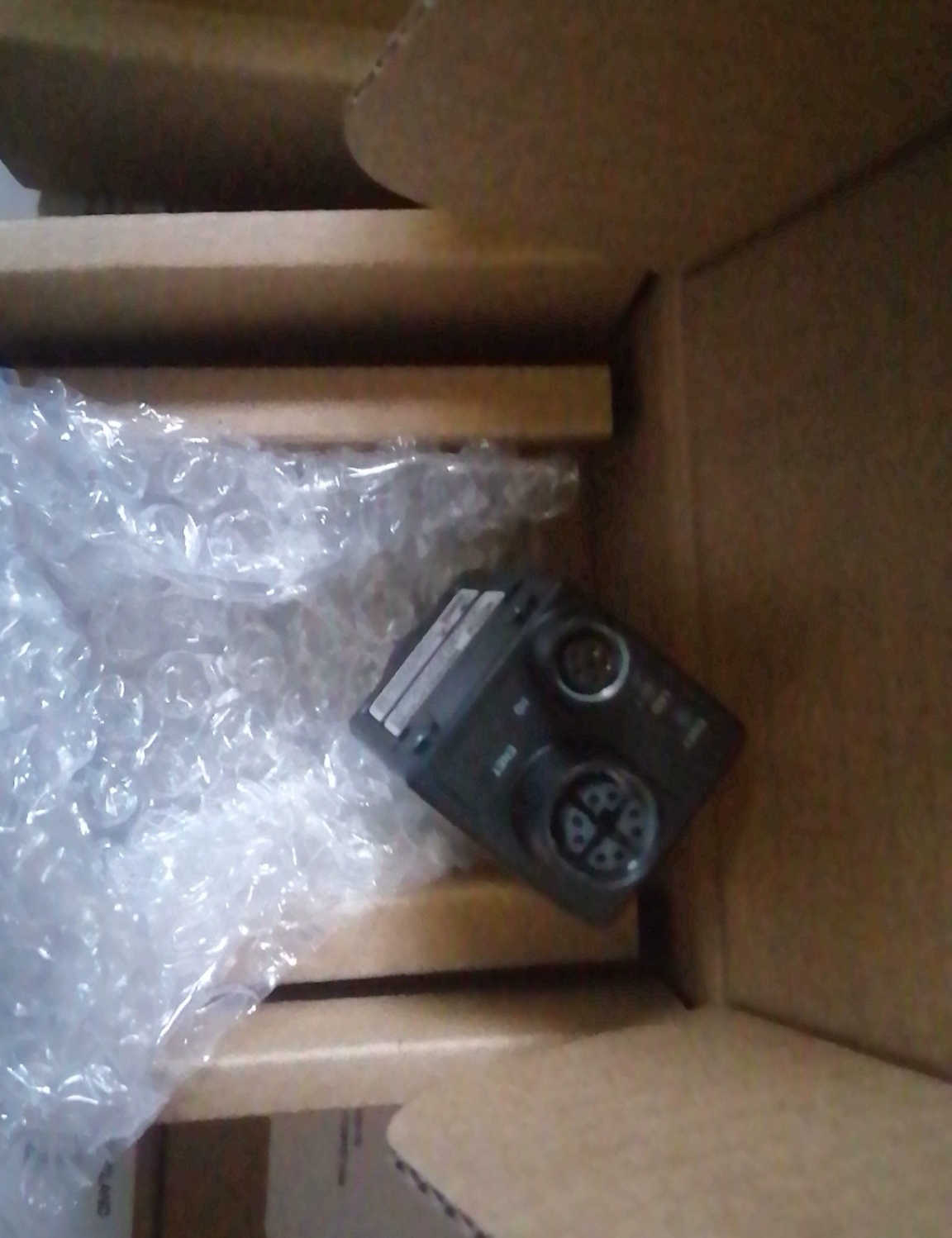 康耐视IS8401M-363-50  IS2000M-130-40-125 CAM-CIC-10MR-10-GC