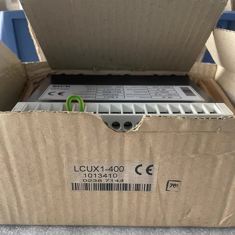 SICK安全继电器LCUX1-4001013410