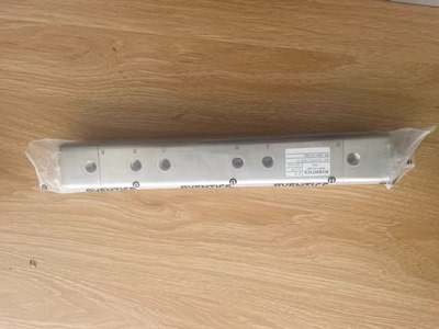 AVENTICS™ 拉杆气缸ISO 15552, 系列 TRB 0822340001