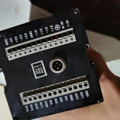 SENSTECH  DI-100 韩国显示仪表 控制器